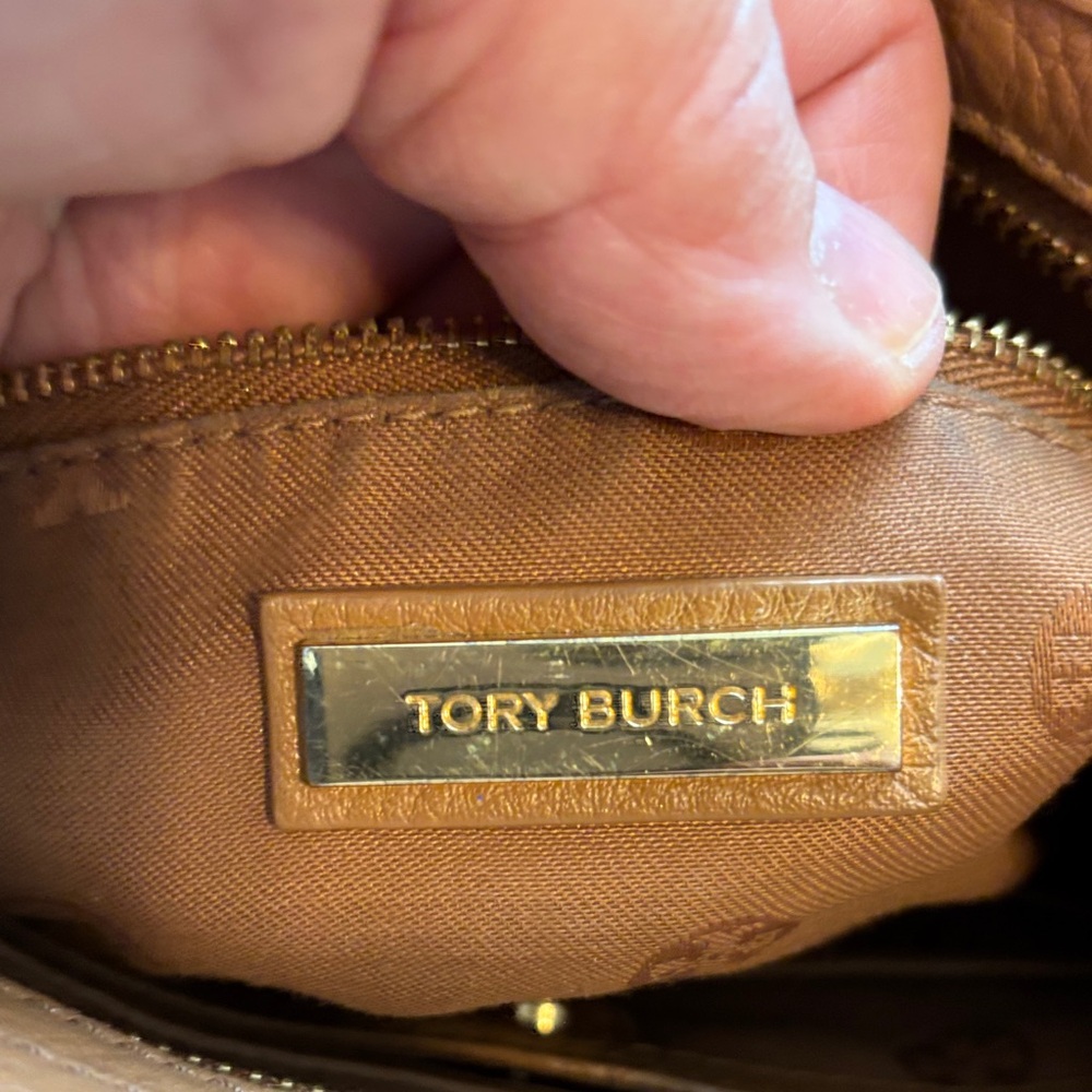 Tory Burch Ivy Tan Leather convertible Shoulder Bag - Picture 10 of 13